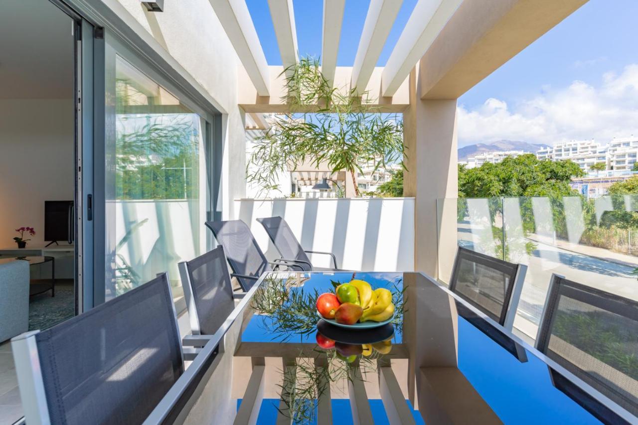 Cosy And Centrally Located Apartment In Estepona Exterior photo